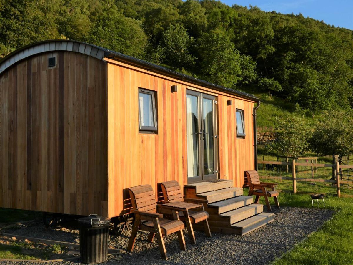Abergwynant Farm Glamping & Apartments Dolgellau Exterior photo