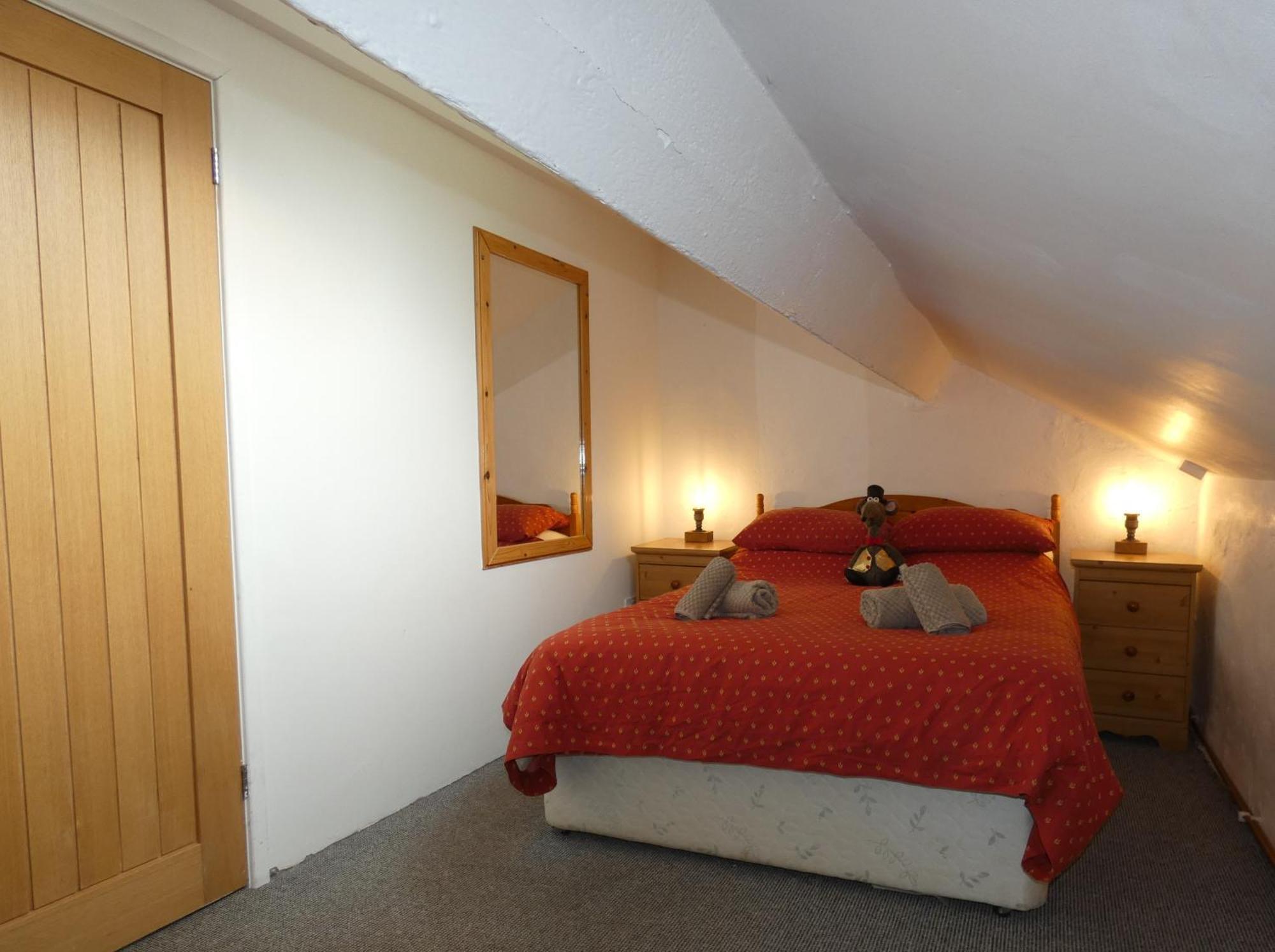 Abergwynant Farm Glamping & Apartments Dolgellau Exterior photo